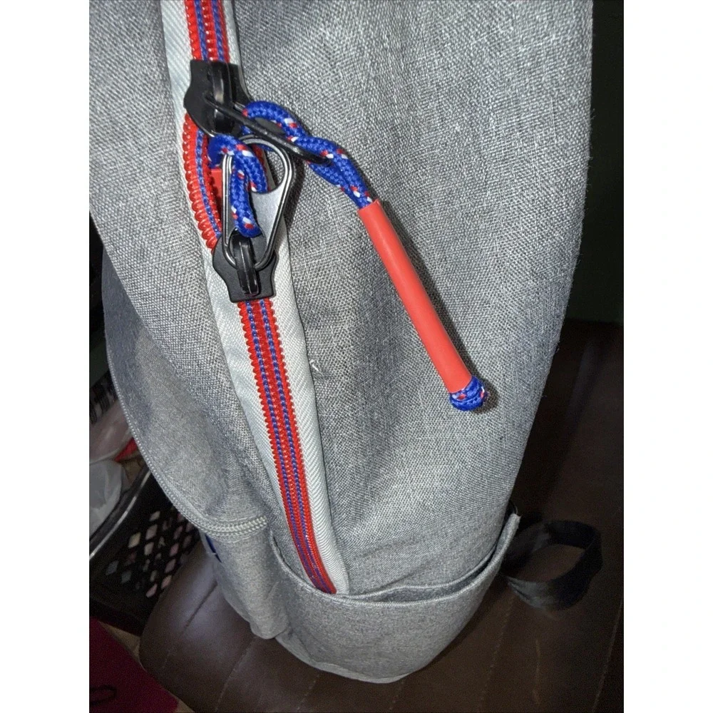 Champion‎ 21 L Backpack Heather Gray Fits Most 15